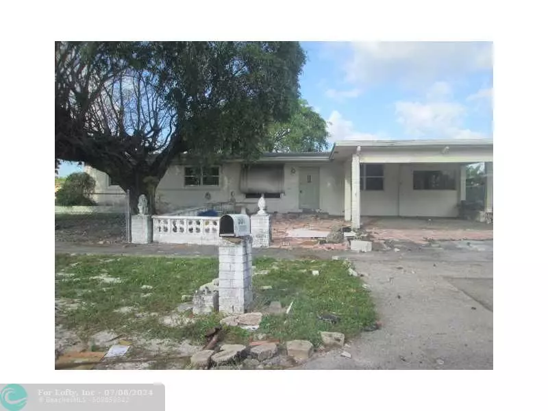 531 NW 33RD TER, Lauderhill, FL 33311