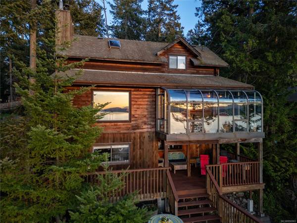 Pender Island, BC V0N 2M2,1601 Schooner Way