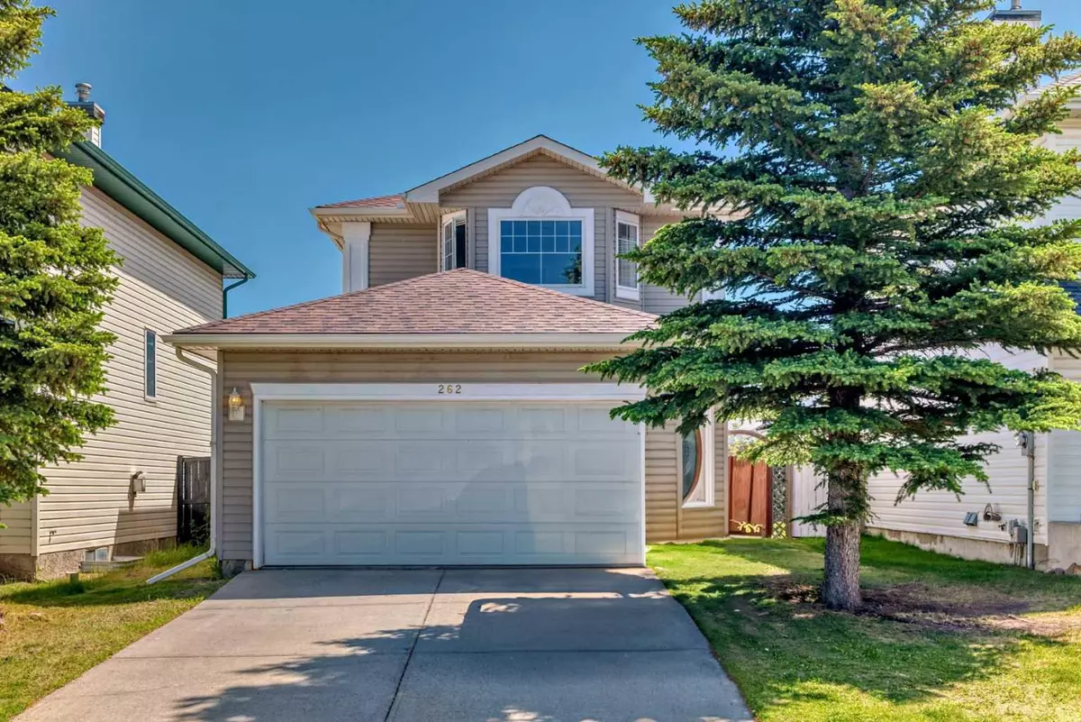 Calgary, AB T3K 4V7,262 Covewood PARK NE