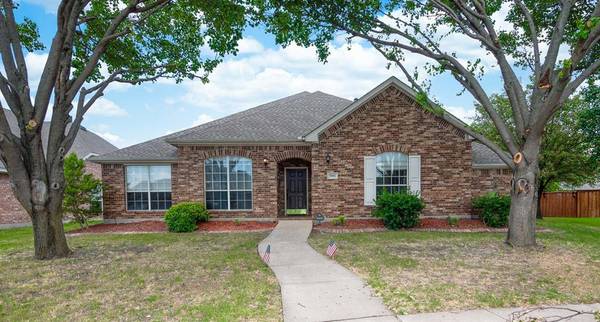 7901 Yorktown Drive,  Rowlett,  TX 75089