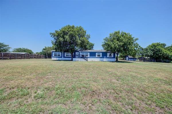 New Fairview, TX 76078,464 Chisholm Hills Drive