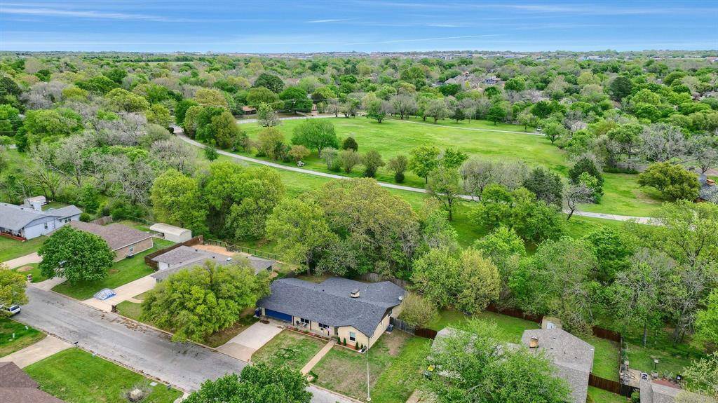 2301 Ridgewood Drive,  Sherman,  TX 75092