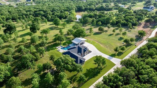 170 Big Oak Trail, Springtown, TX 76082