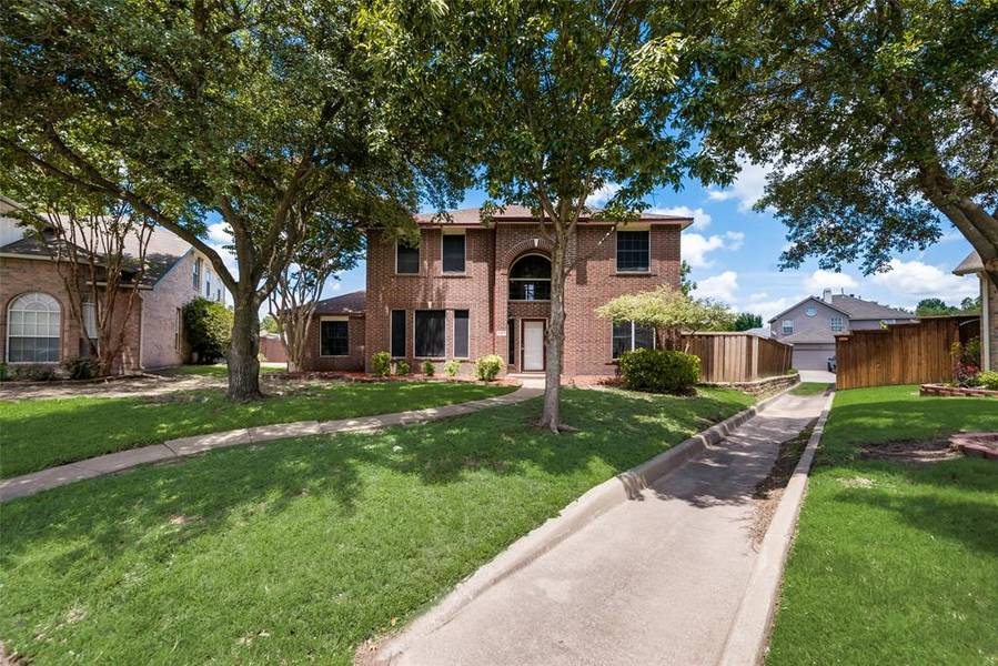 841 Lanshire Court, Mesquite, TX 75149