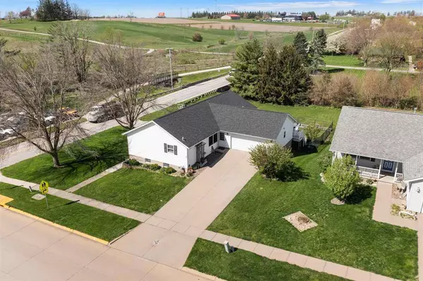 106 Scott Drive, West Branch, IA 52358