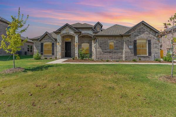 705 Candace Drive, Desoto, TX 75115