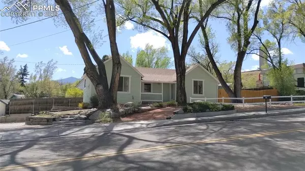 608 Manitou BLVD, Colorado Springs, CO 80904