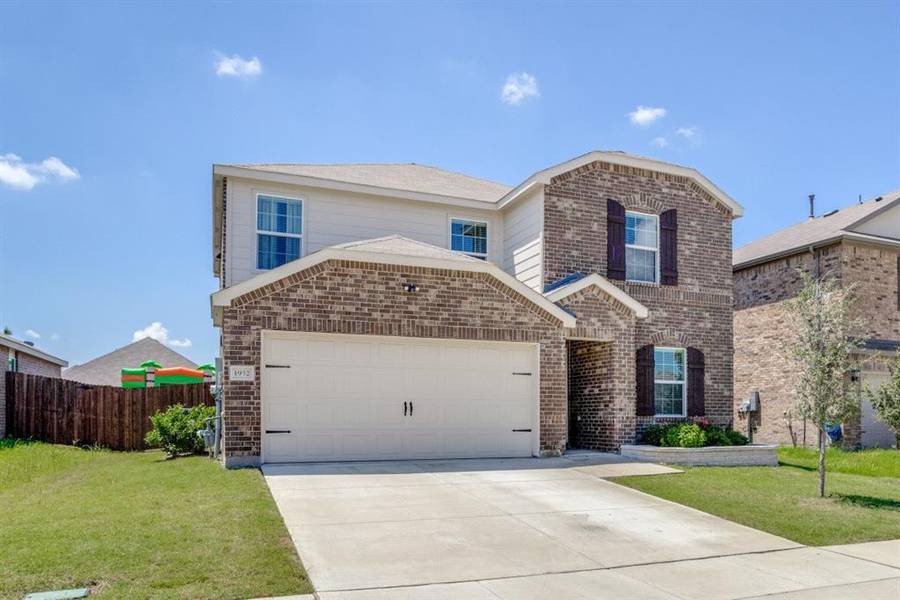 1932 Fox Glove Street, Royse City, TX 75189