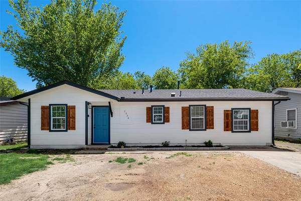 5556 Cottey Street,  Fort Worth,  TX 76119