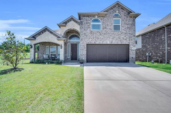 205 Chateau Avenue, Kennedale, TX 76060