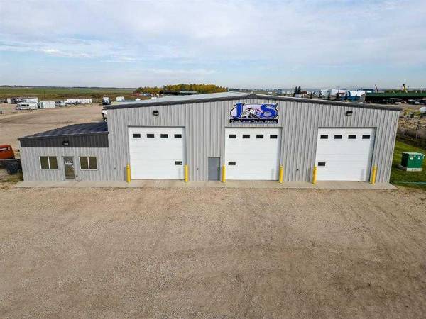 Clairmont, AB T8W 5E5,64014 713A Township