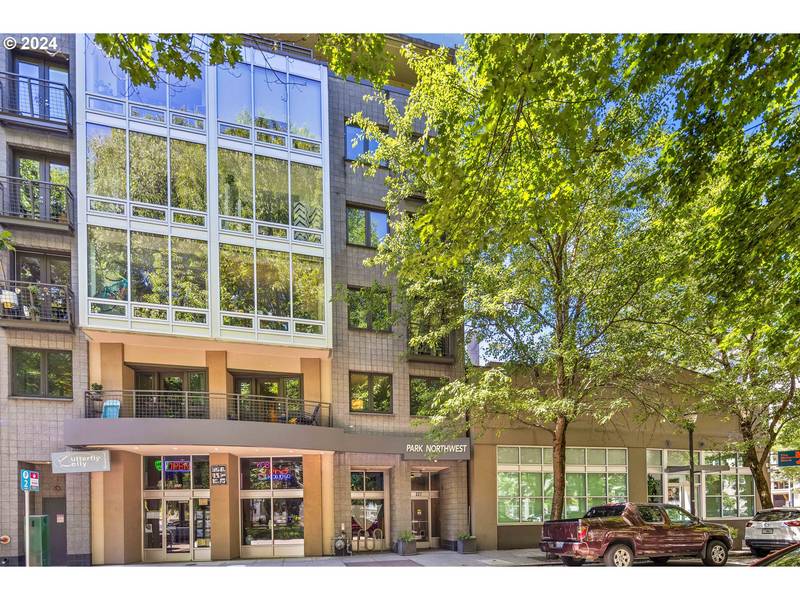 327 NW PARK AVE #2A, Portland, OR 97209