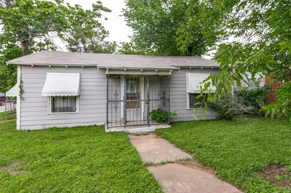 Fort Worth, TX 76105,3901 E Berry Street