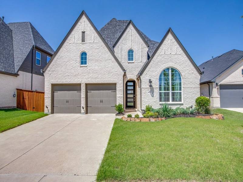 8217 Legacy Oak Drive, Mckinney, TX 75071