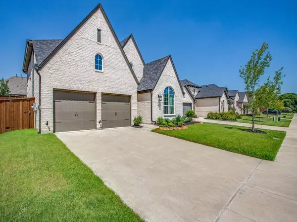 Mckinney, TX 75071,8217 Legacy Oak Drive