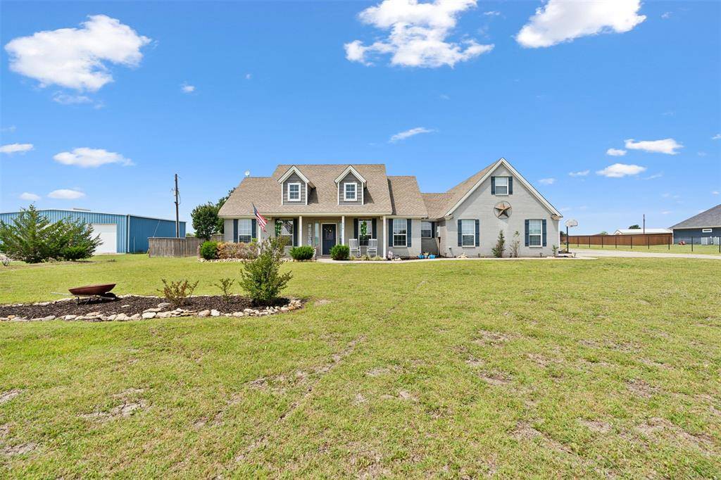 Rhome, TX 76078,312 Old Chisholm Trail