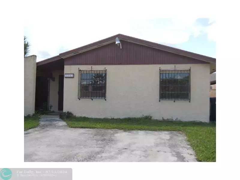 Miami, FL 33165,2252 SW 105TH CT