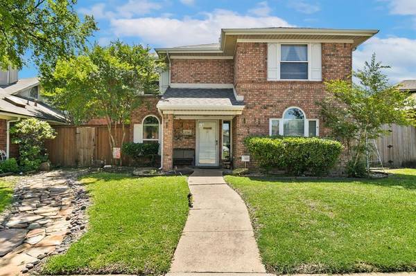 1716 San Francisco Street, Carrollton, TX 75007