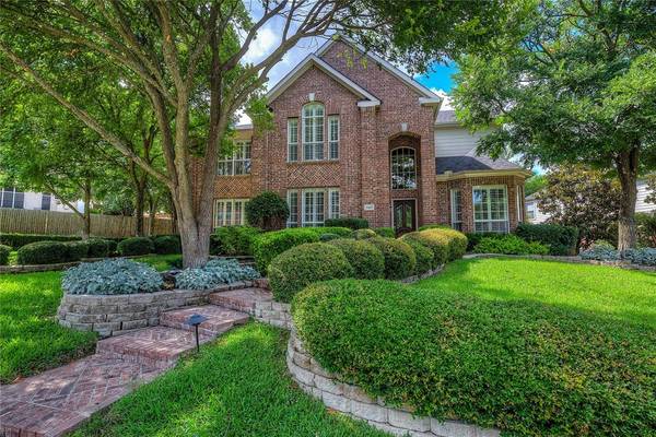 318 Los Altos Drive,  Rockwall,  TX 75087