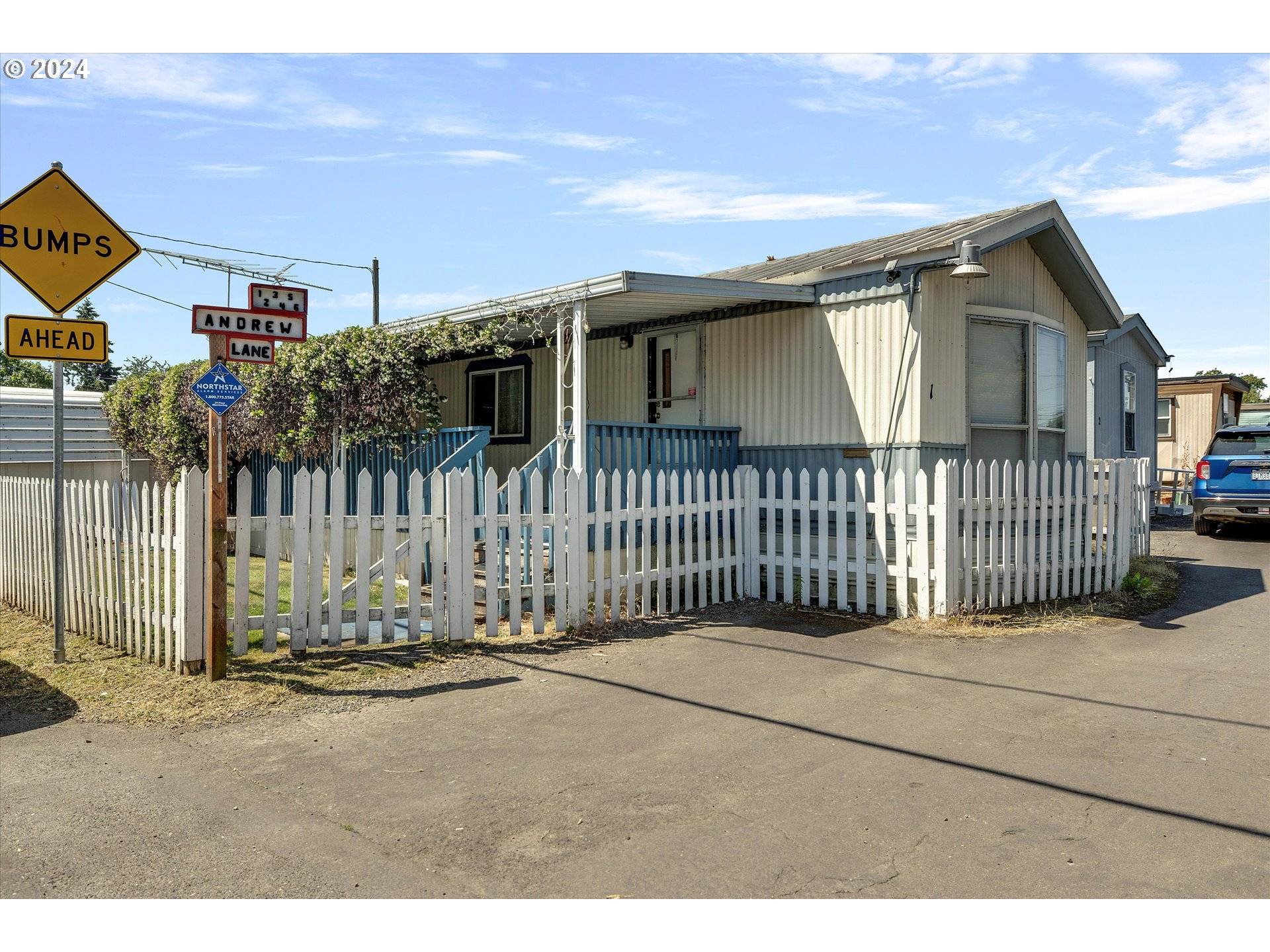 12726 SE DIVISION ST #1, Portland, OR 97236