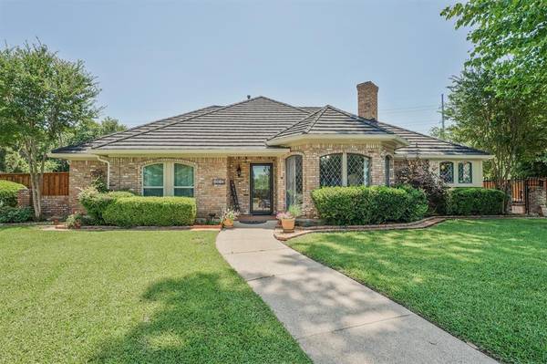 1810 Beaver Creek Court, Duncanville, TX 75137