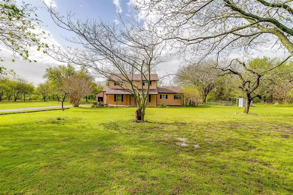 Crowley, TX 76036,4405 Chisholm Trail