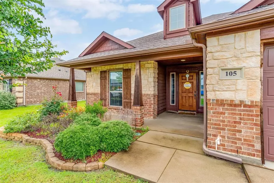 105 Cherry Point Drive, Palmer, TX 75152