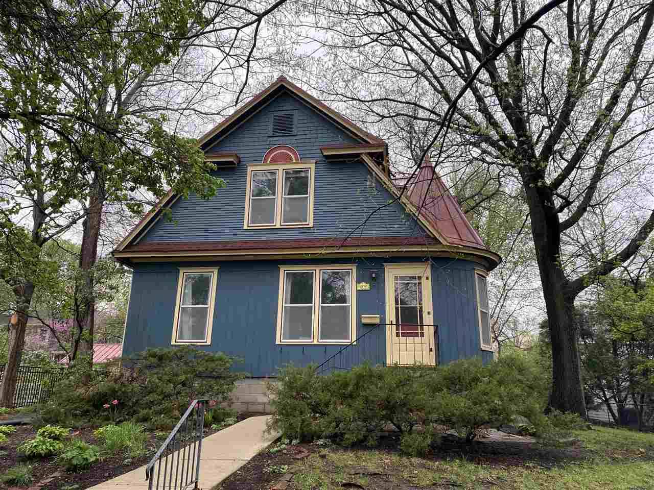 1014 Sheridan Ave, Iowa City, IA 52240