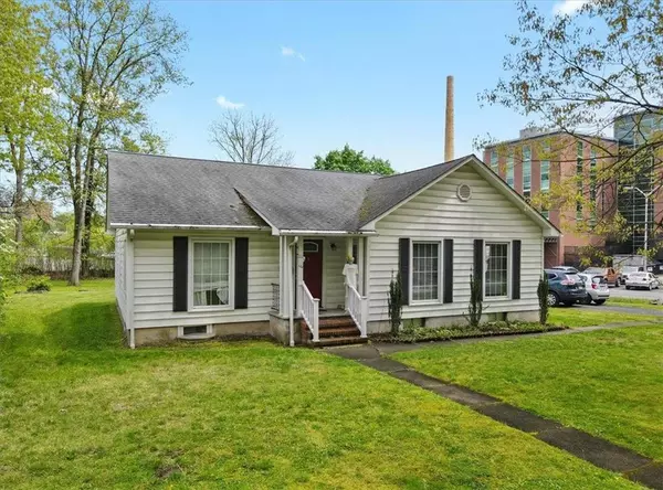 122 Ransberry Avenue, East Stroudsburg, PA 18301