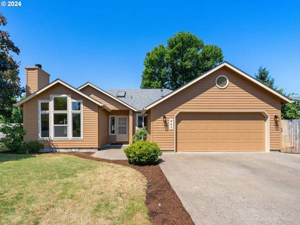 865 MEADOWVALE LN, Woodburn, OR 97071