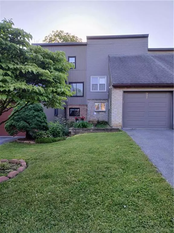 331 Parkside, Macungie Borough, PA 18062