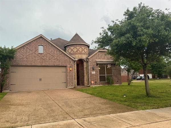 3127 Clear Springs Drive, Forney, TX 75126