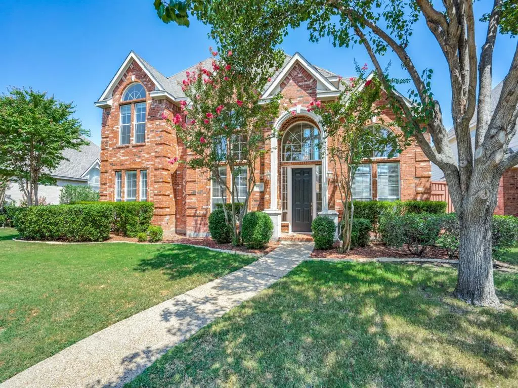 Plano, TX 75093,5925 Hempstead Drive