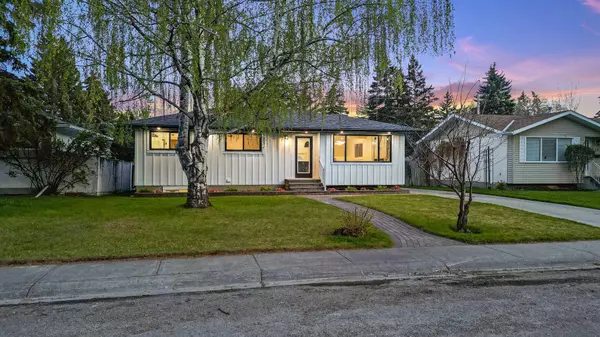 Calgary, AB T2J 0X5,19 Arbour CRES SE