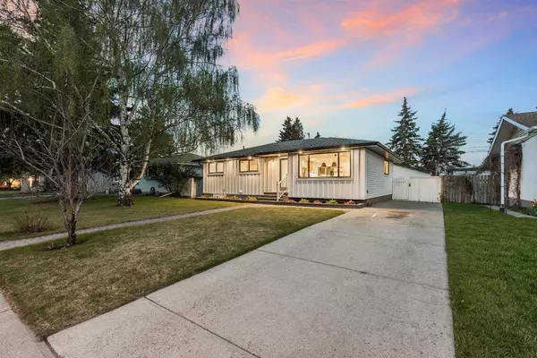 Calgary, AB T2J 0X5,19 Arbour CRES SE