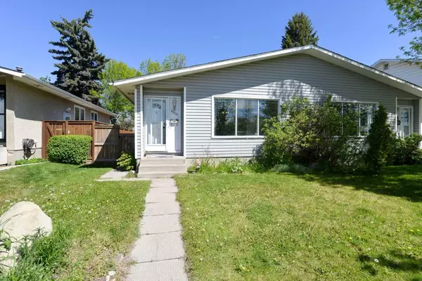 Calgary, AB T3E 5M7,6006 37 ST SW