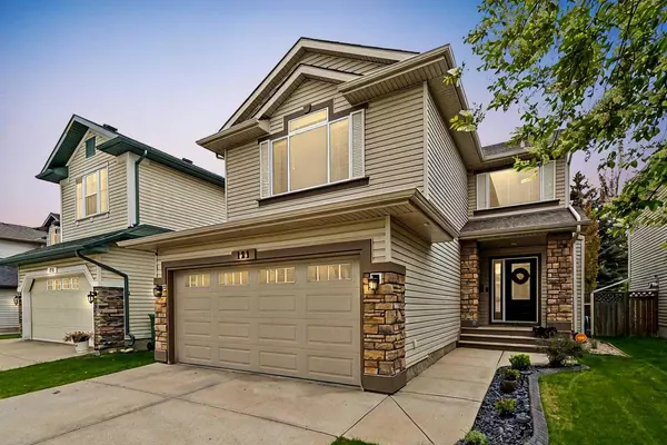 Calgary, AB T3H 5B9,121 West Ranch PL SW