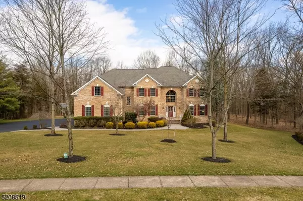 107 Wild Azalea Ln, Montgomery Twp., NJ 08558