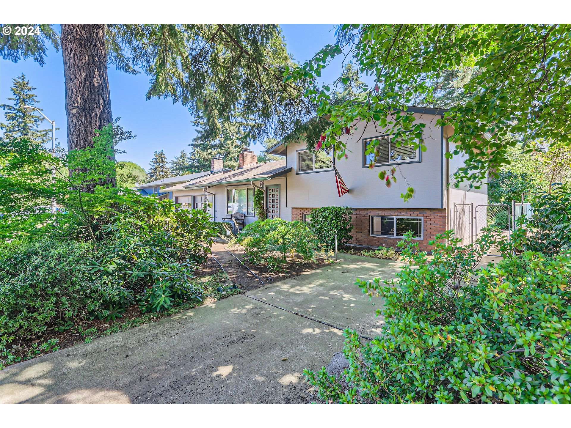 Portland, OR 97236,3730 SE 153RD AVE