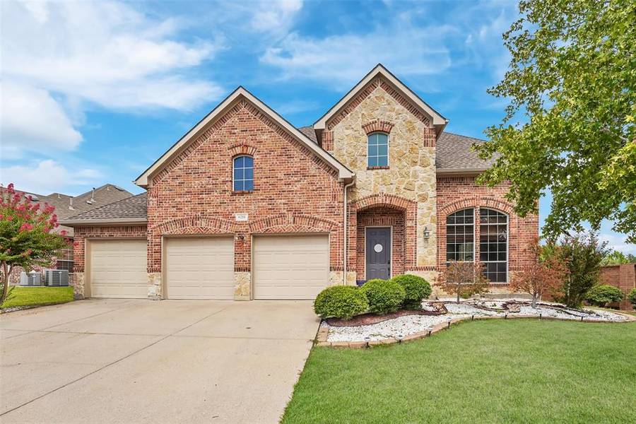 6211 Crestridge Lane, Sachse, TX 75048