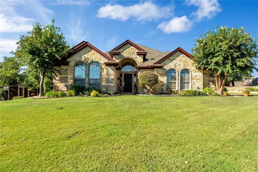 108 Rio Bravo Court, Weatherford, TX 76088