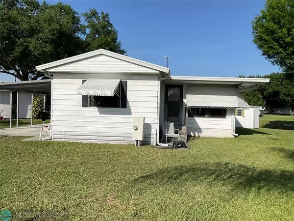 1339 Old Lakeport Rd 2-A, Moore Haven, FL 33471