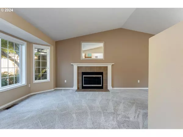 Tualatin, OR 97062,21449 SW CAYUSE CT