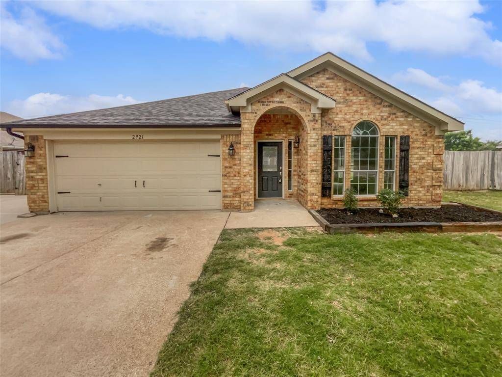 Granbury, TX 76049,2921 Meandering Way