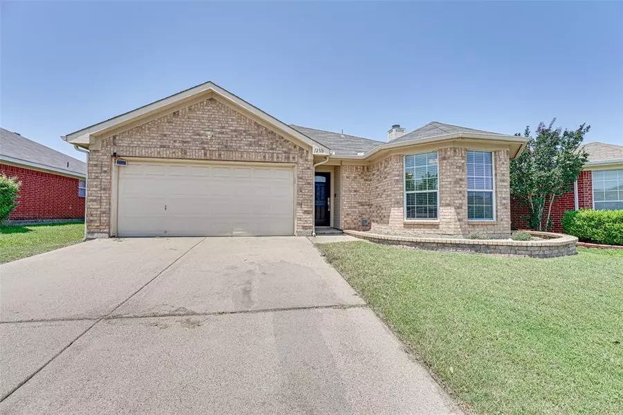 12316 Silver Mist Trail, Fort Worth, TX 76028