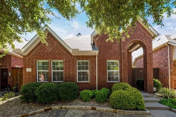 7865 Crampton Lane,  Frisco,  TX 75035