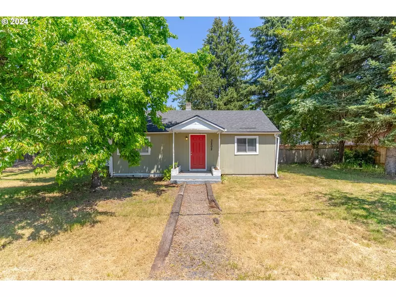 3202 LONG ST, Sweet Home, OR 97386