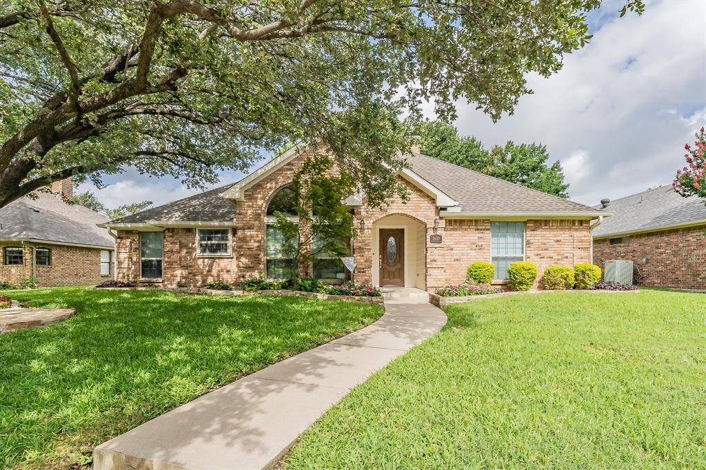 2833 Cambridgeshire Drive, Carrollton, TX 75007