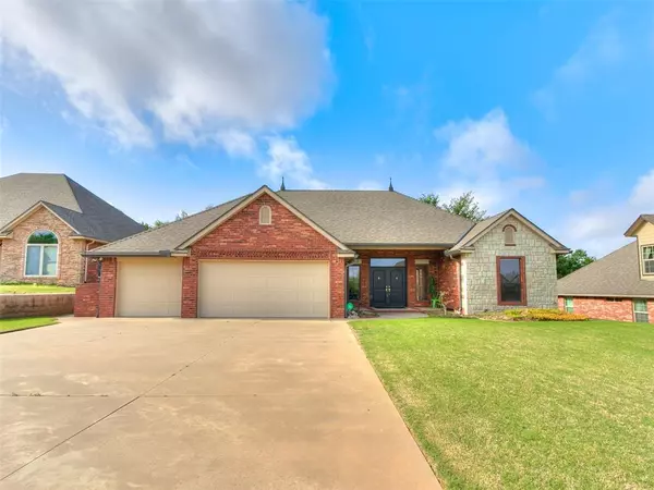 Midwest City, OK 73130,12304 Oxford Court