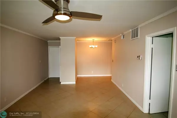 Wilton Manors, FL 33305,1920 NE 1st Ter  #203H